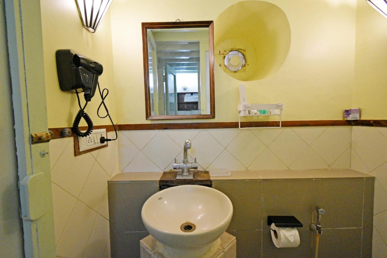 Hotel Villa Des Gouverneurs Pondichéry Extérieur photo